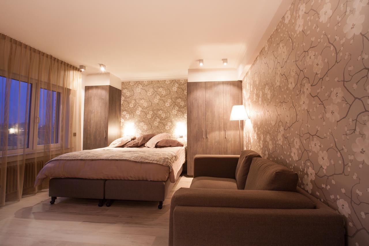 Bed and Breakfast Sable D'O -Vlak Aan De Zee- Mariakerke  Экстерьер фото